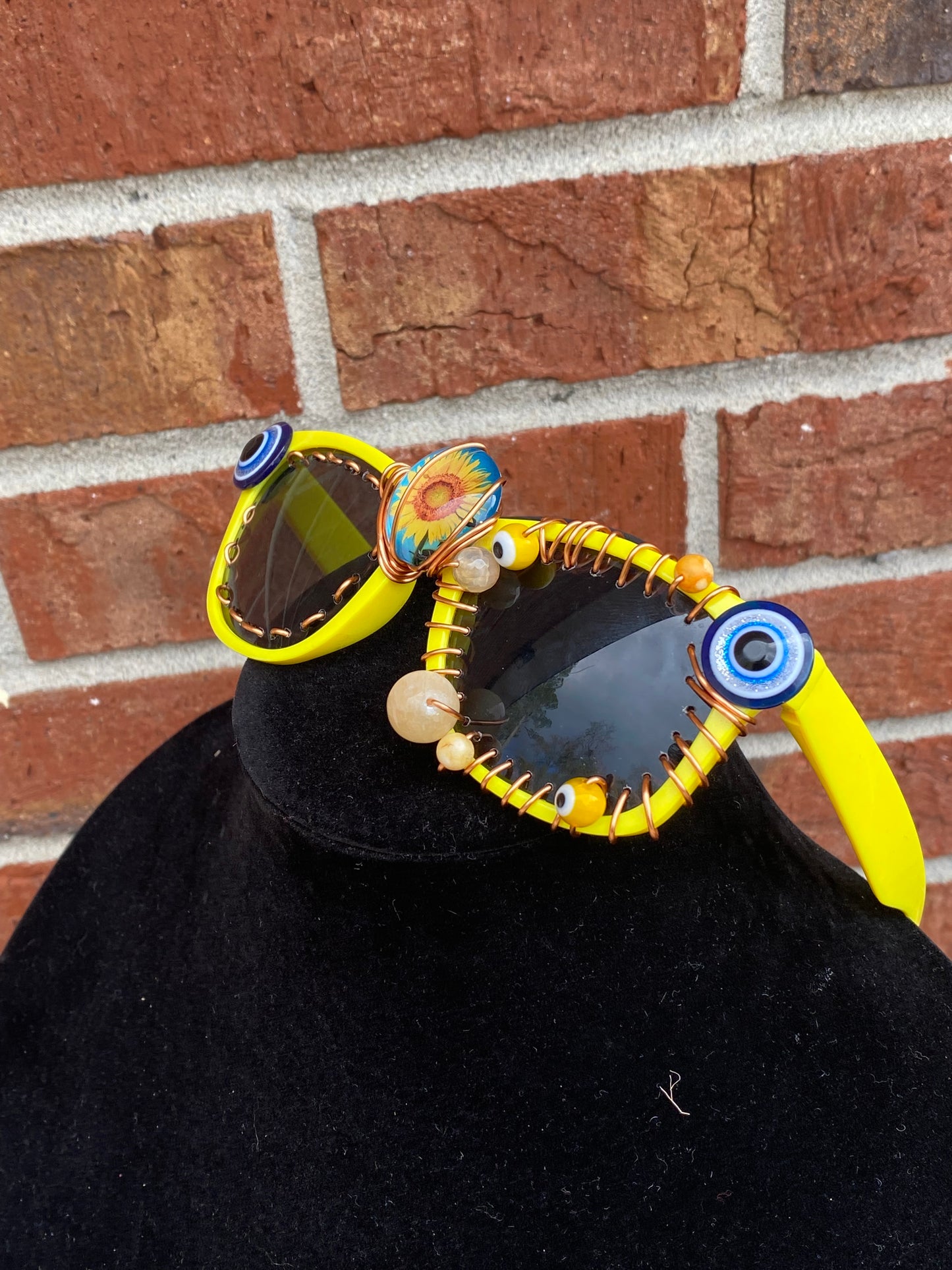 Sunflower evil eyes specs