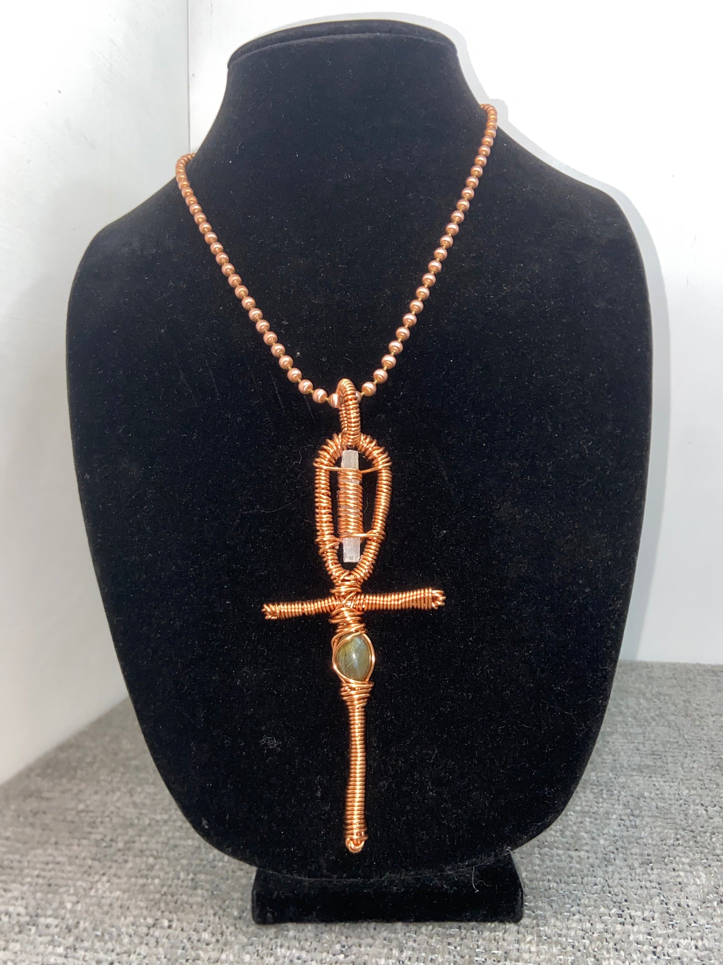 5’’ Copper AnkH /w selenite x labradorite necklace!