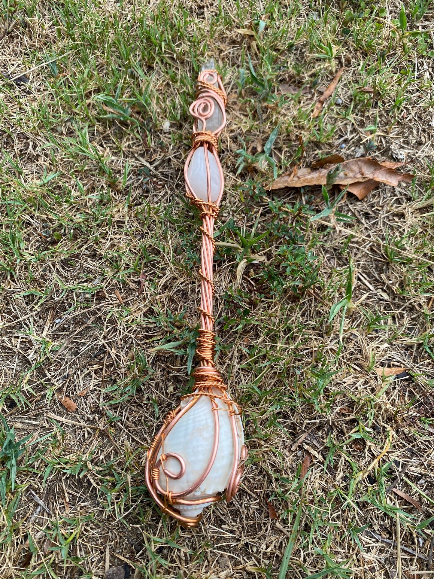 Clear+Rose Quartz +sea shell/copper wand!