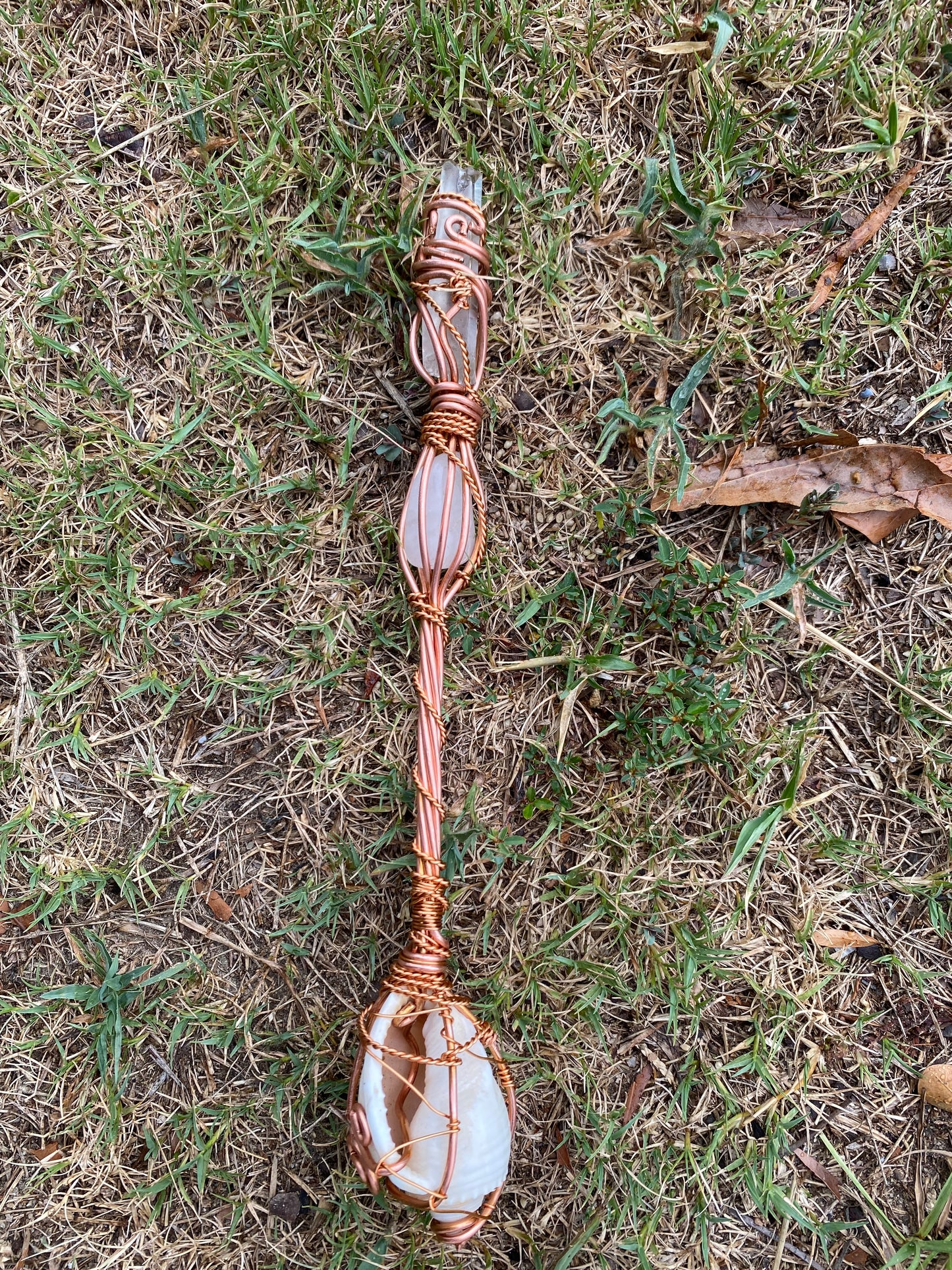 Clear+Rose Quartz +sea shell/copper wand!